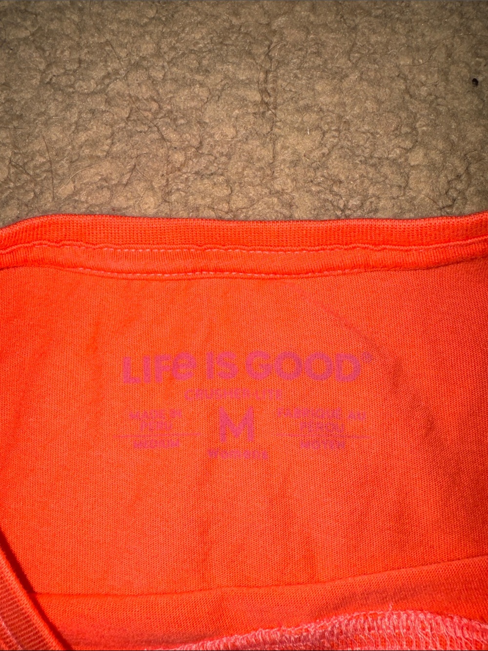 NWOT Life Is Good Women's Coral Graphic Sun & Waves Tee - Picture 2 of 3